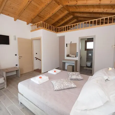 Erikousa Palace Double Bed & Breakfast Ereikoussa