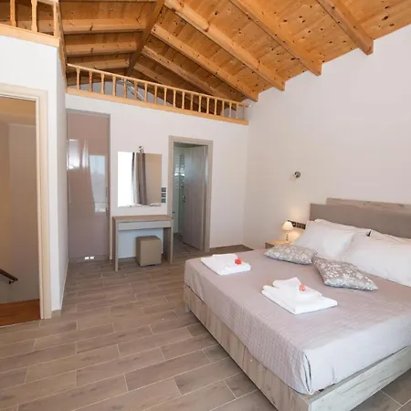 Erikousa Palace Double Bed & Breakfast Ereikoussa